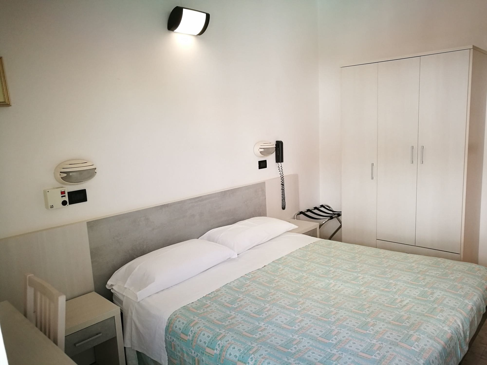 Hotel Haway Ріміні Екстер'єр фото